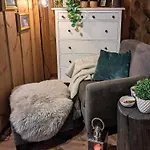 Dom wakacyjny Modern Hand-crafted Log *