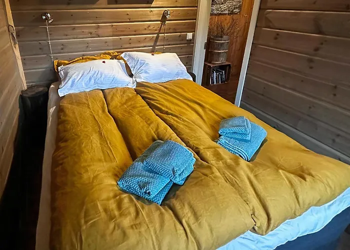 Modern Hand-crafted Log Dom wakacyjny *